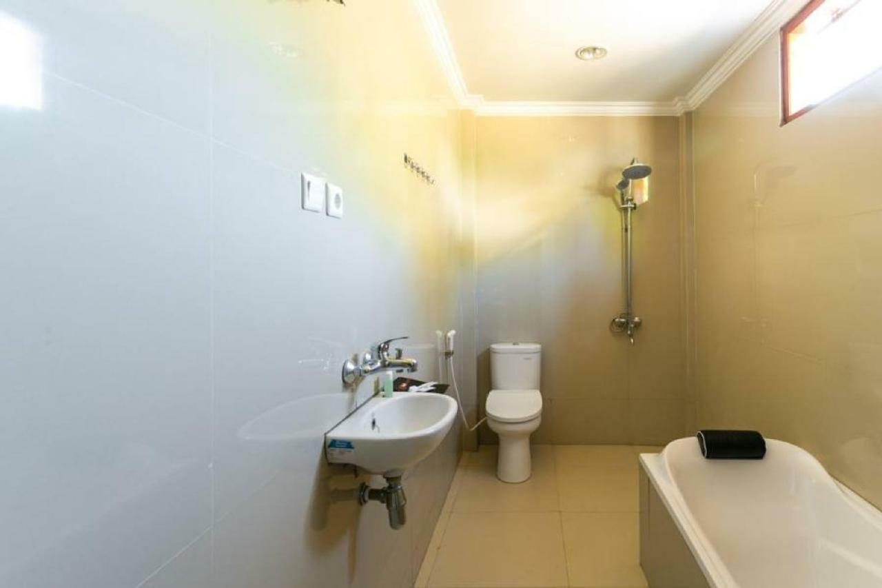 เรดดอร์ซ เนียร์ ปารังตริติส บีช Hotel ปารังตรีติส ภายนอก รูปภาพ